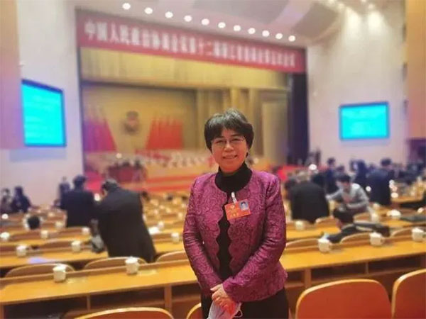 虞曉芬委員：探索先修理、后索責(zé)機(jī)制